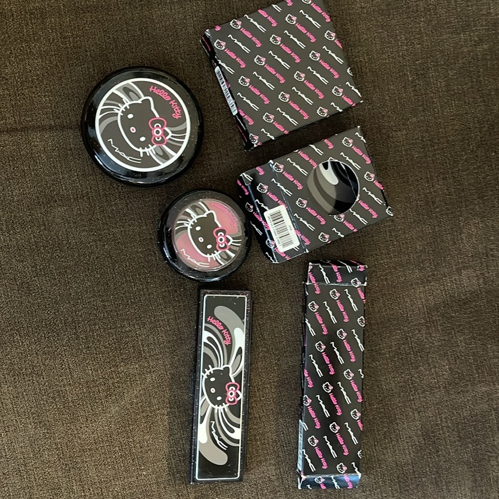 BRAND NEW IN BOX Rare Hello Kitty Mac collab makeup 3 pcs. - Picture 14 of 14